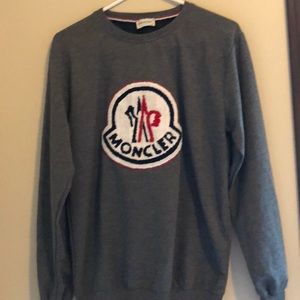 Moncler sweatshirt XL
